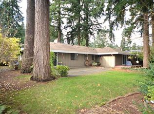 19176 Benfield Ave, Lake Oswego, OR 97035