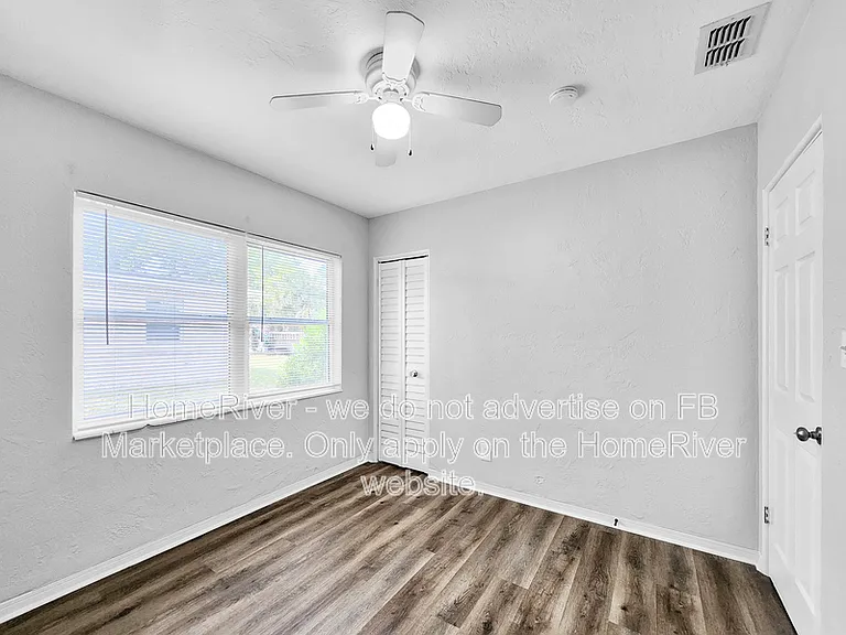 1354 Tuscola St — Photo 8