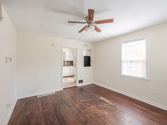 4th image of 4632 A St SE