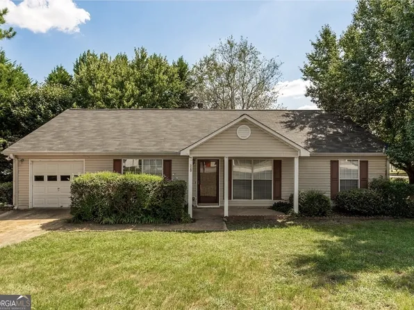 320 Willow Springs Dr, Jonesboro, GA 30238