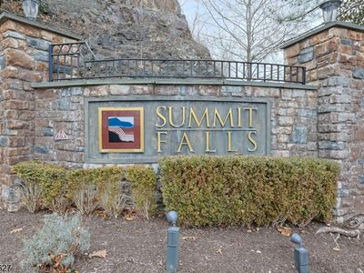 92 Lakeview Ct, Pompton Lakes, NJ, 07442