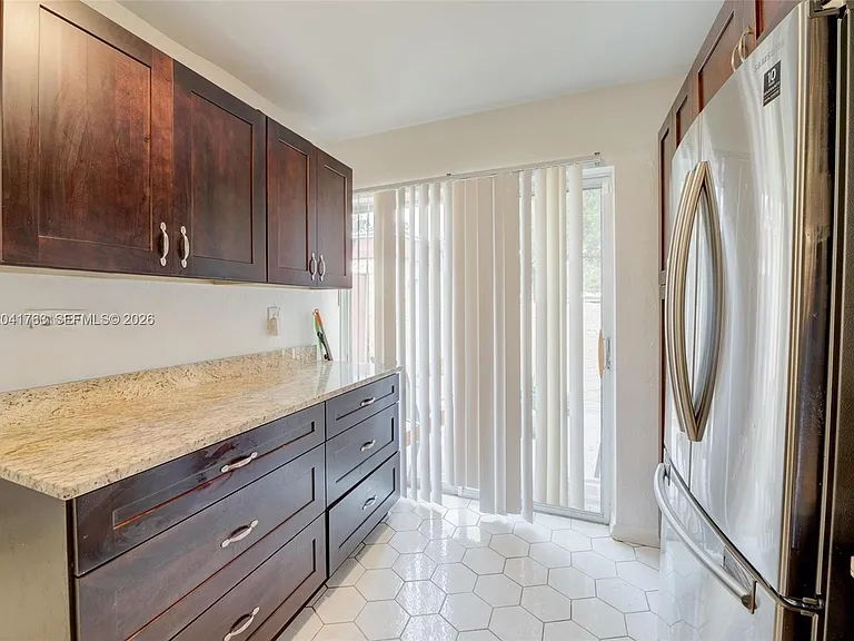 6553 NW 99th Ave #A20 — Photo 9