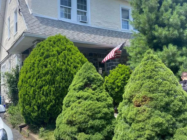 12 Overhill Rd, Upper Darby, PA 19082