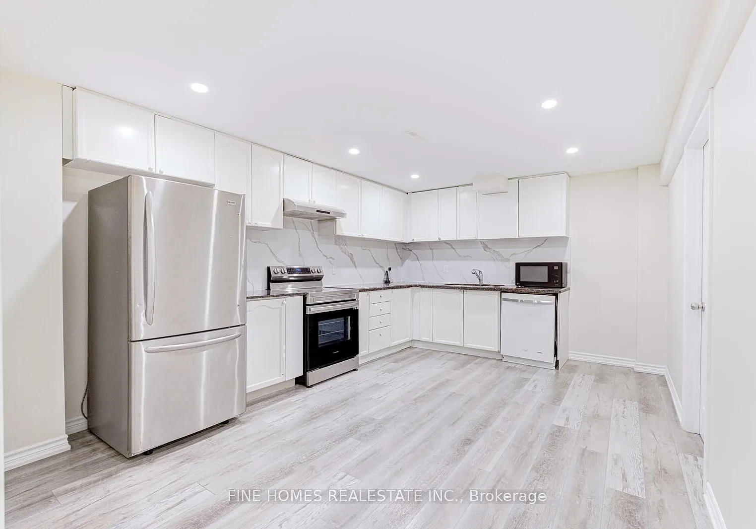 2 bed, $2,400 — Photo 2
