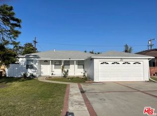 8306 Belford Ave, Los Angeles, CA 90045