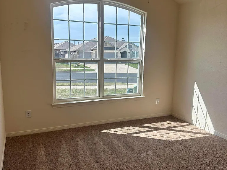 6710 Keechi Valley Dr — Photo 14