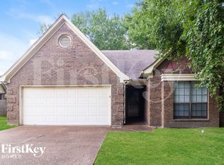 4577 Bassett Hall Dr, Memphis, TN 38125