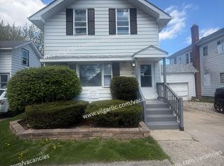 321 Grove St, La Porte, IN 46350