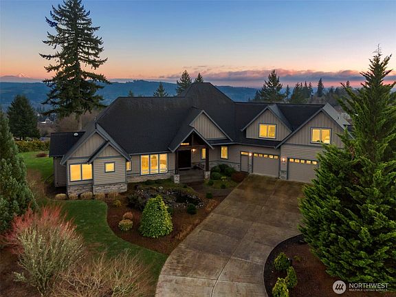 3rd image of 714 SOMMERSET Road