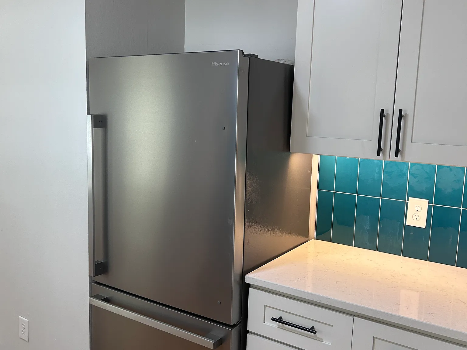 2 bed, 725 sqft, $1,600 — Photo 3