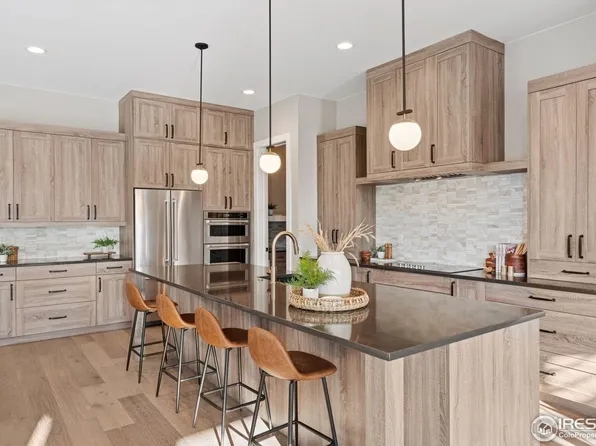 927 William Way, Berthoud, CO 80513