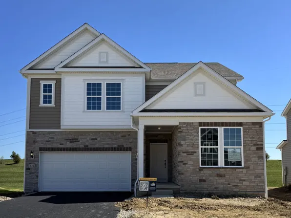 373 Cardinal Point Dr, Delaware, OH 43015