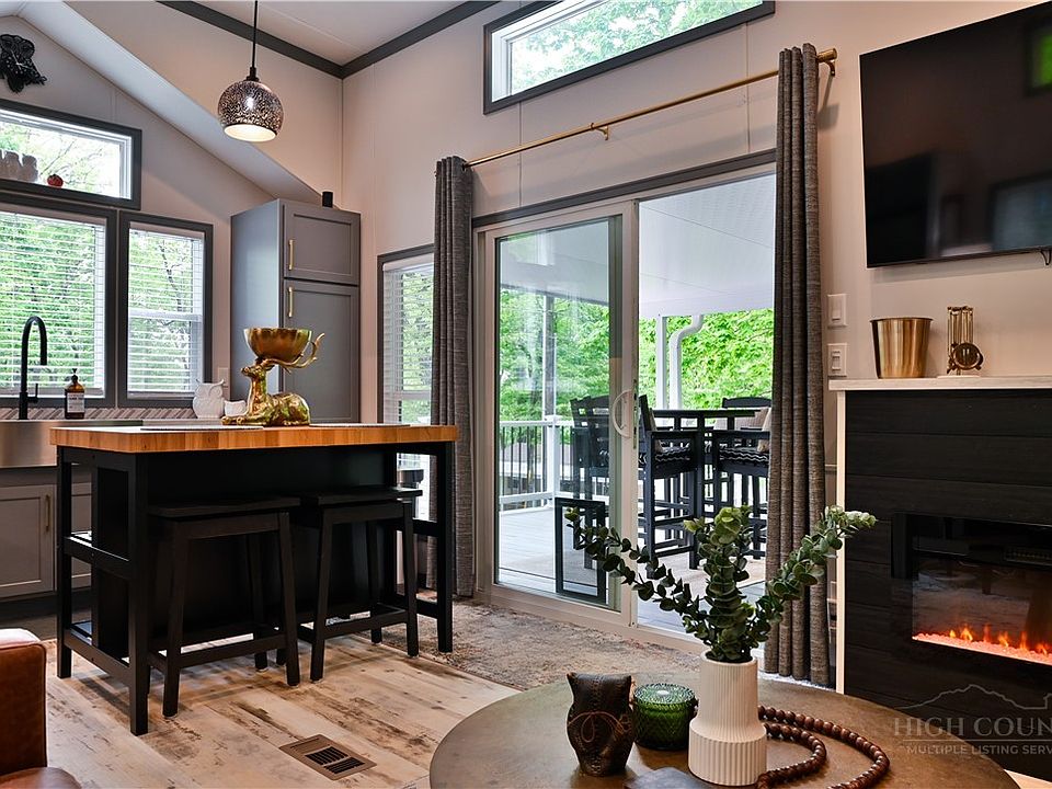 1st image of 310 Laurelwood Lane