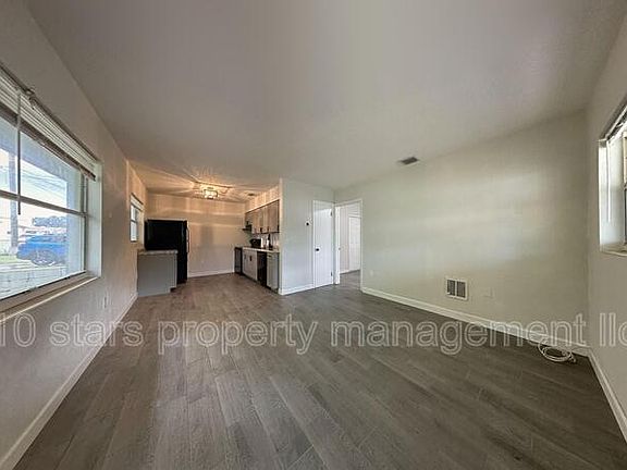 5th image of 1263 Friar Tuck Ln