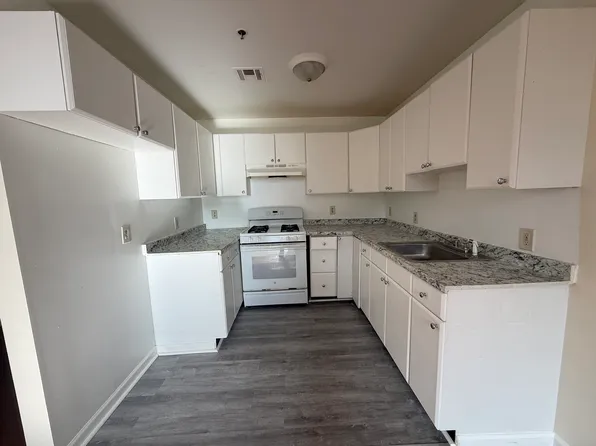 109 Elizabeth Ave #5A, Newark, NJ 07108