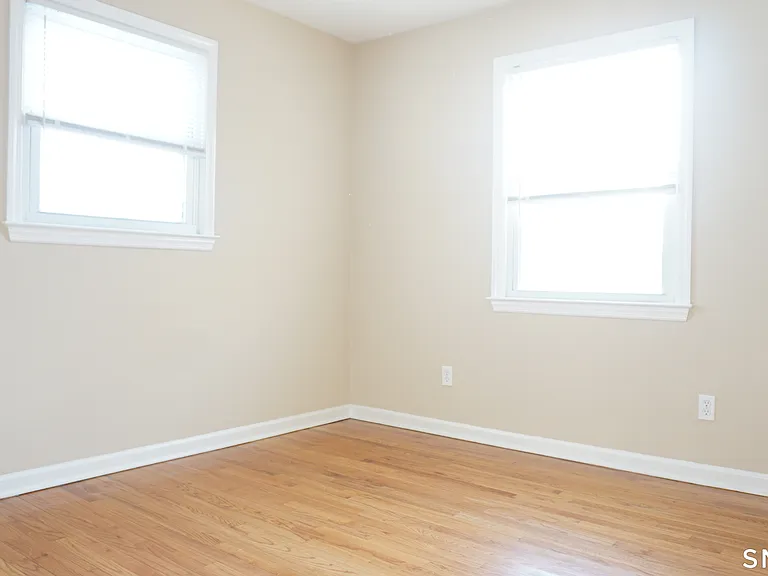 28-30 Sampson St #4 — Photo 12
