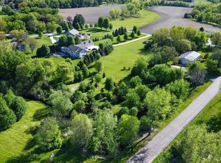 6415 Windsor Prairie Road, Deforest, WI 53532