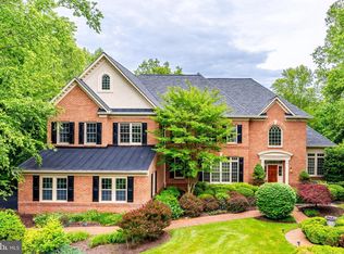 891 Chinquapin Rd, Mc Lean, VA 22102