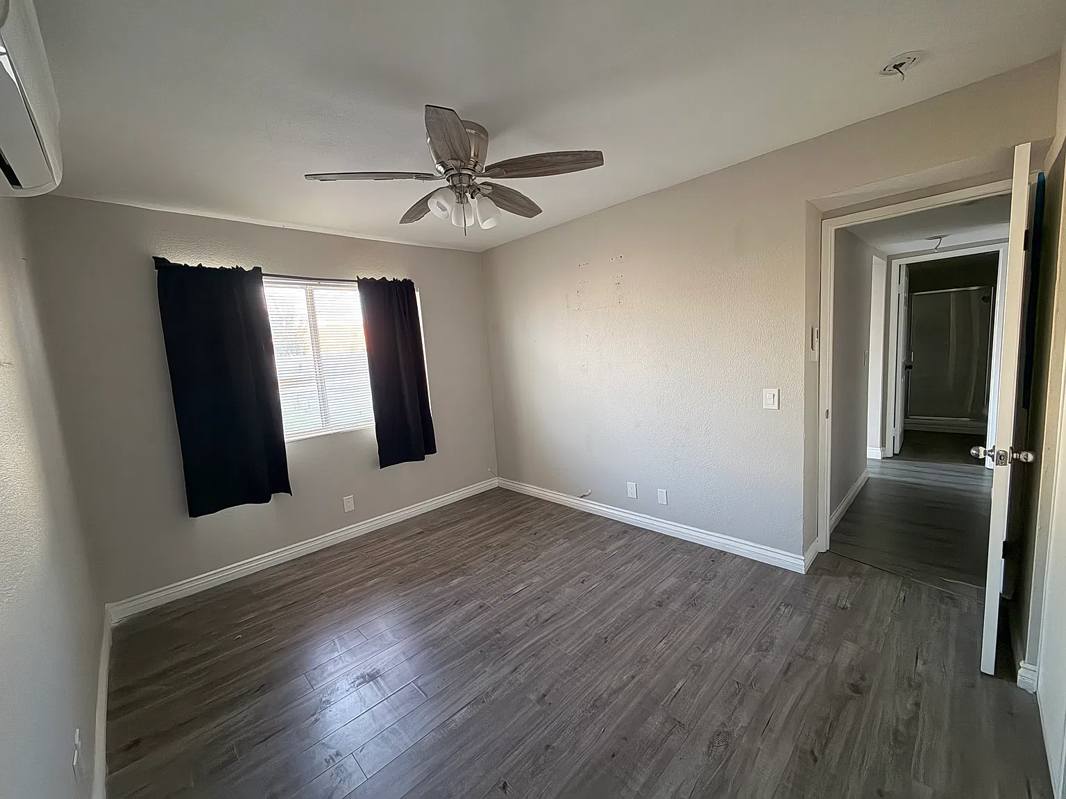 1 bed, 1.5 bath, $1,750 — Photo 4