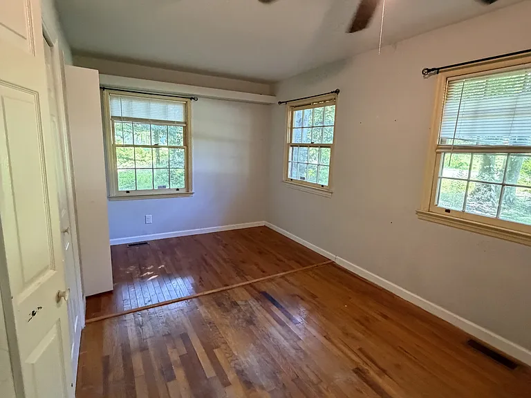 150 Pine Grove Dr — Photo 15