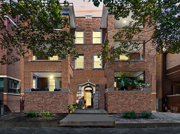 3316 W Eastwood Ave #1, Chicago, IL 60625