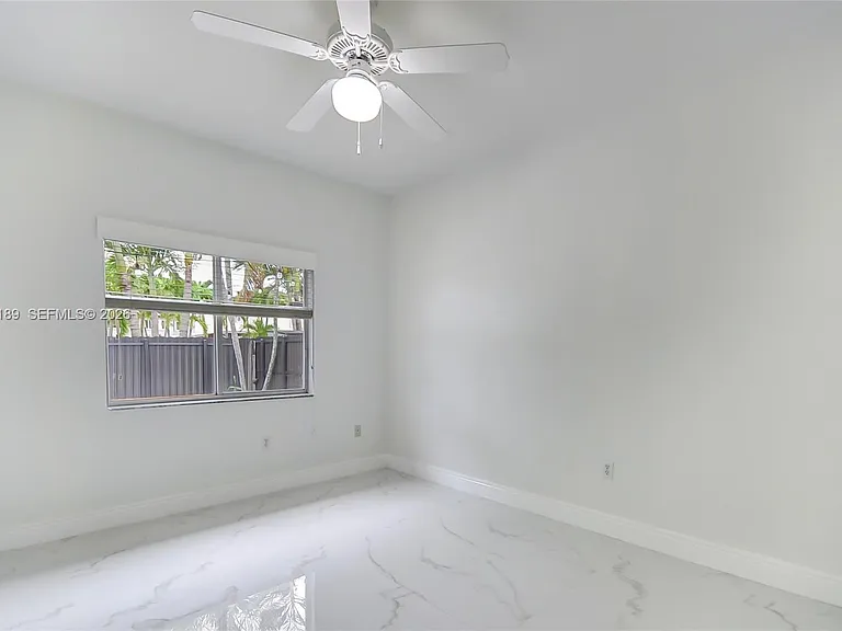 15548 SW 19th Ln — Photo 16