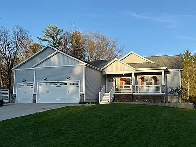6492 Harbor Pines Ln — exterior photo