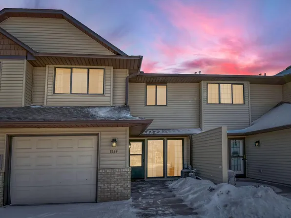1534 Cottage Dr, Stillwater, MN 55082