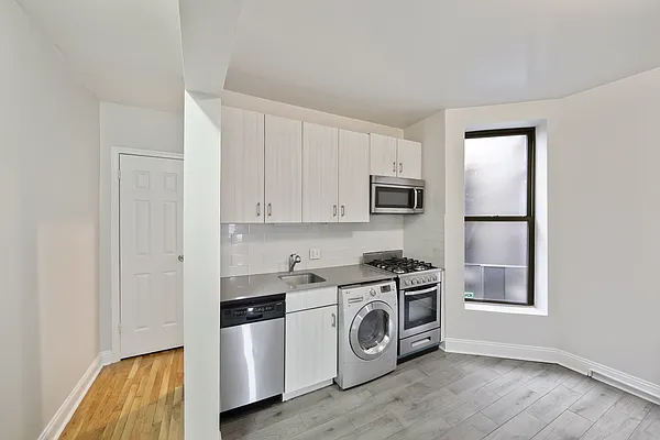 Rented by Oxford Property Group | media 14