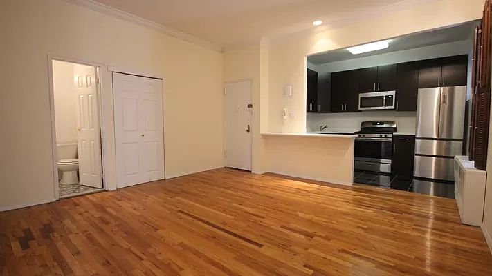 1st image of 78 W 85th St APT 5A