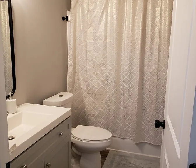 211 Chesley Dr — Photo 2