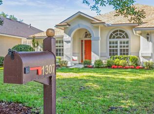 1307 Barrington Cir, Saint Augustine, FL 32092