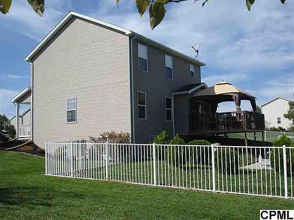 4th image of 102 Martel Cir