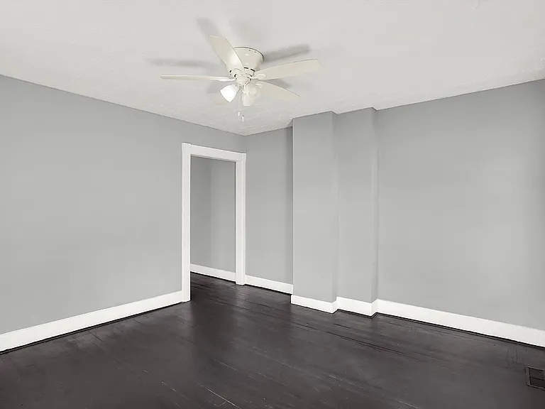 1020 N Rural St — Photo 5