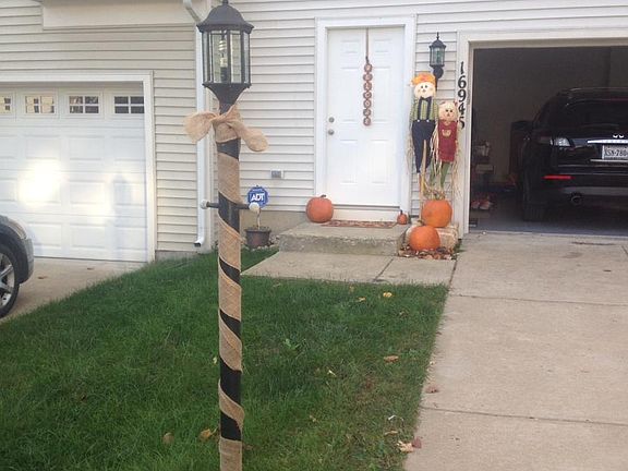 2nd image of 16946 Chesley Pl