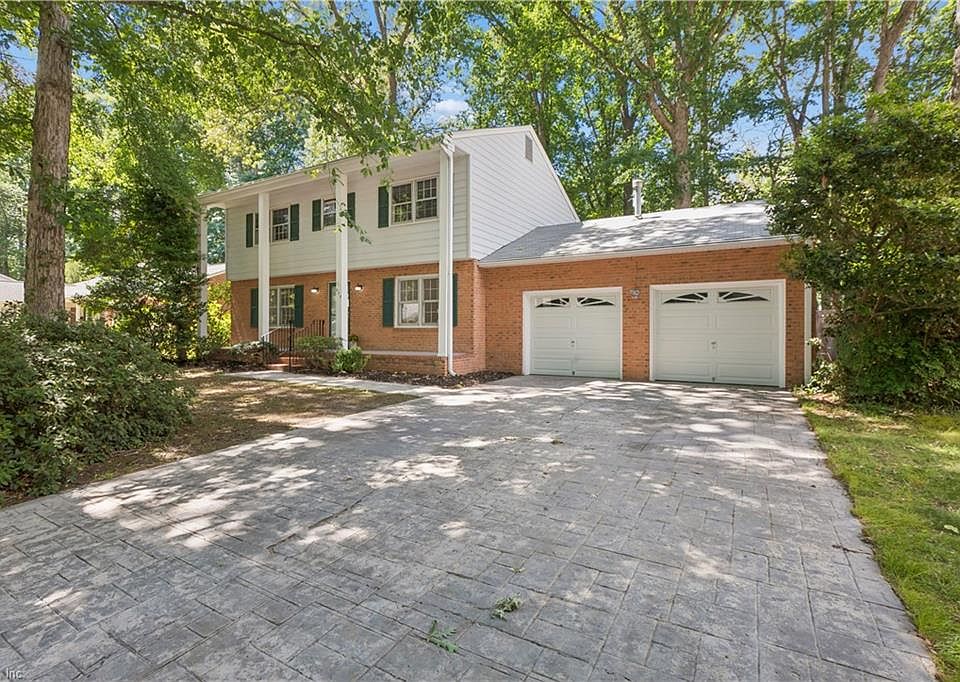 1st image of 235 Dominion Dr