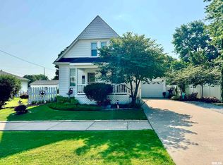 412 NE 3rd Ave, Aledo, IL 61231