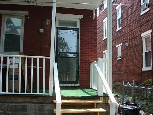 4th image of 804 N 18th St