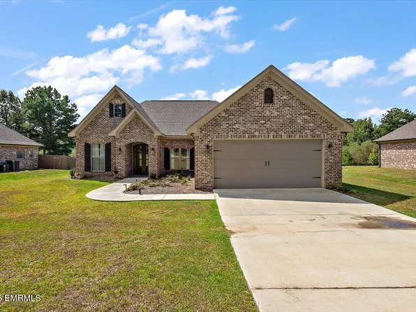12545 Magnolia Lake Dr, Collinsville, MS 39325