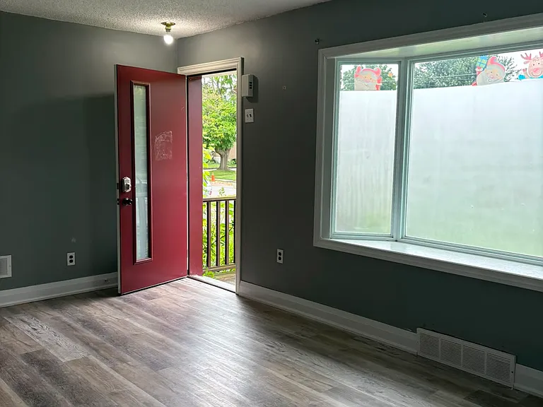 5904 Carman St — Photo 35