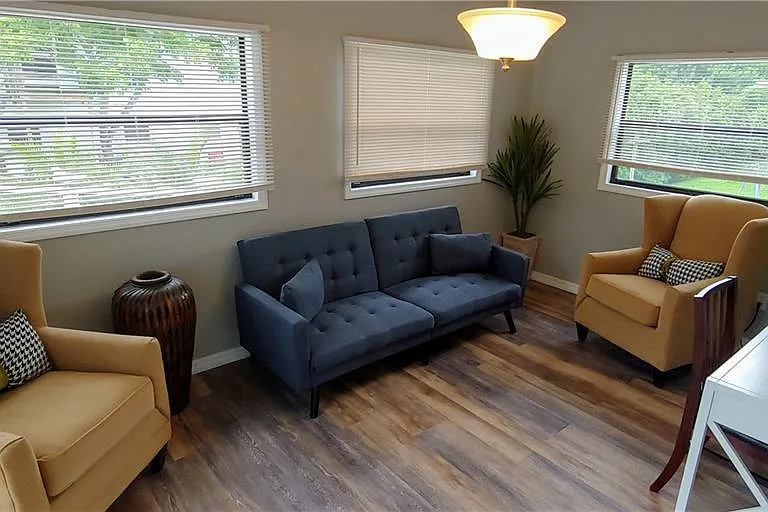 309 Shore T Rd — Photo 13