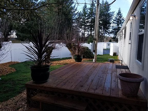 4th image of 3928 21st Ave SE Unit 1