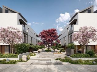 636 Thompson Ave #105, Coquitlam, BC V3J3Z8