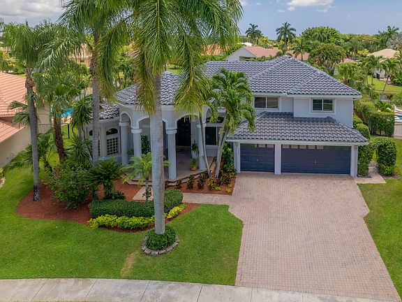 3rd image of 10849 Bal Harbor Dr