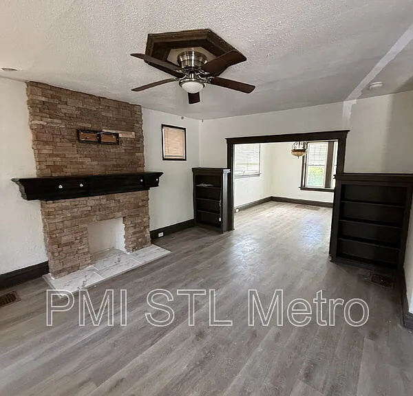 5952 Kennerly Ave — Photo 2