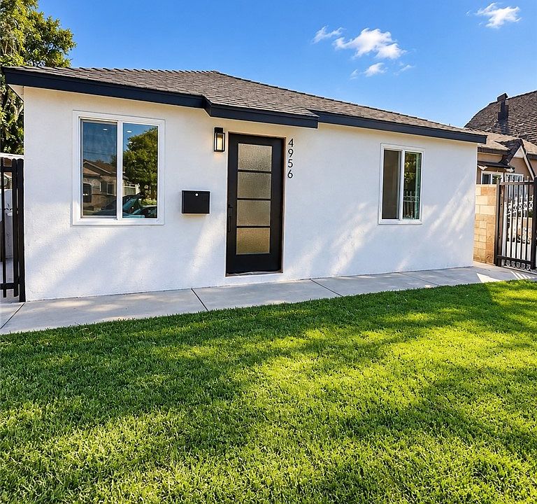 1st image of 4956 E San Carlos St
