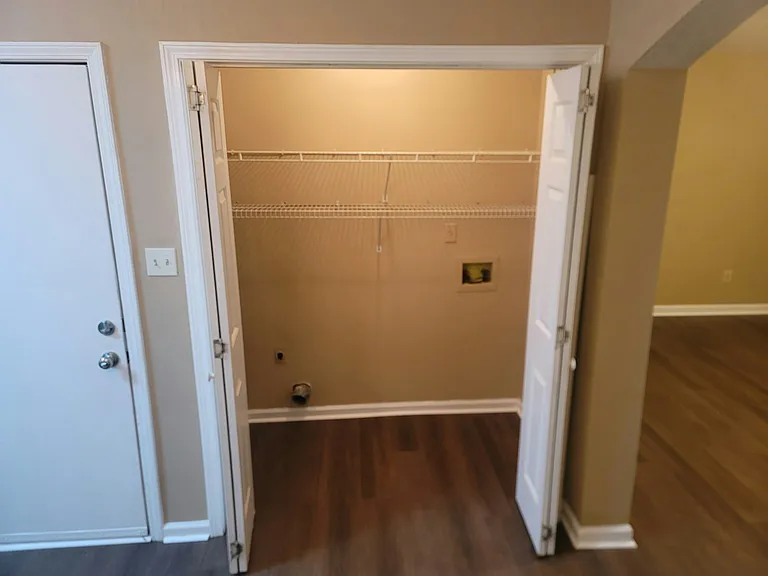 Utility closet W/D connections