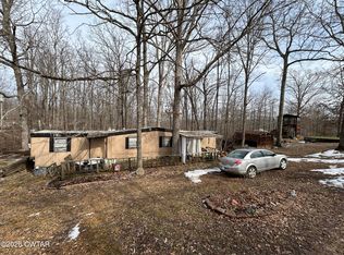 793 Ridgeway Dr, Sugar Tree, TN 38380