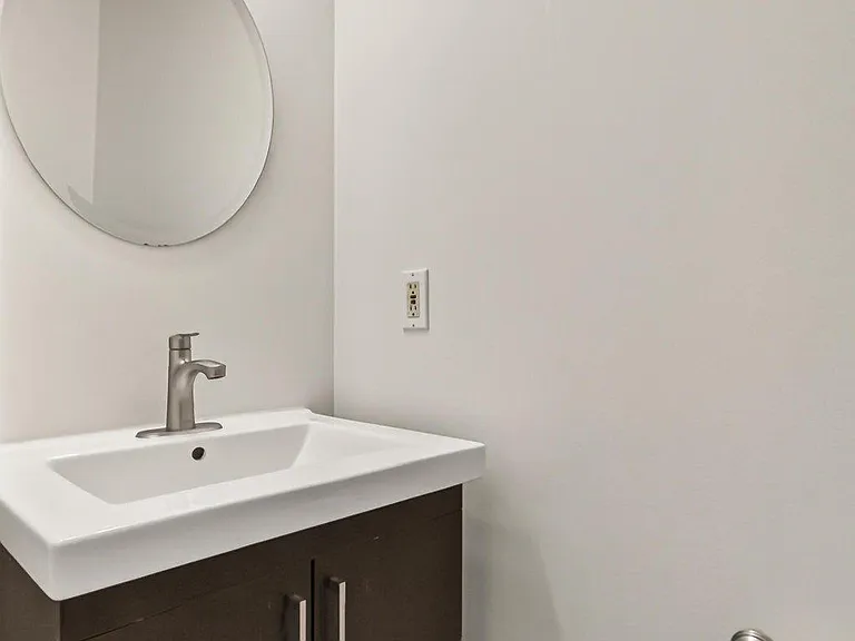 5719 Oakshore Ct — Photo 20