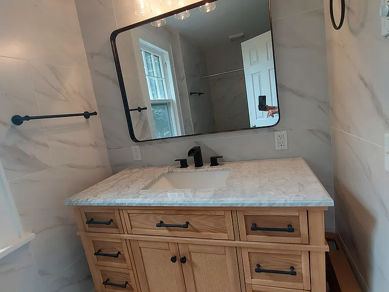 36 Rakoczy Ave — Photo 17
